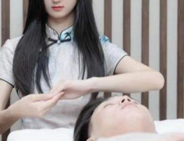 SPA养生治愈脑疲劳，改善失眠健忘状态